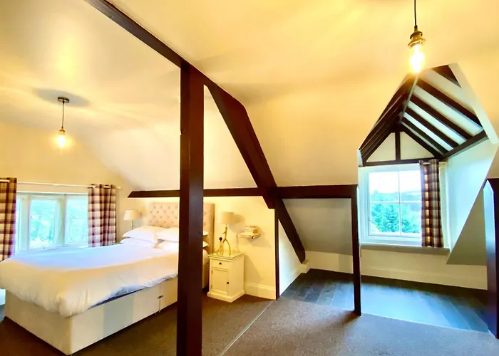 Ruswarp Hall - Whitby (Adults Only)